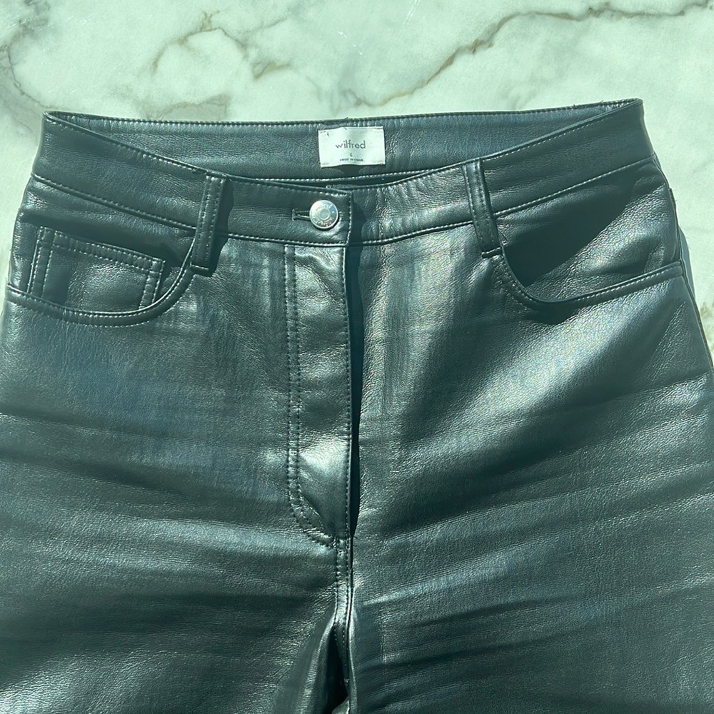 Aritzia Wilfred Melina leather pants